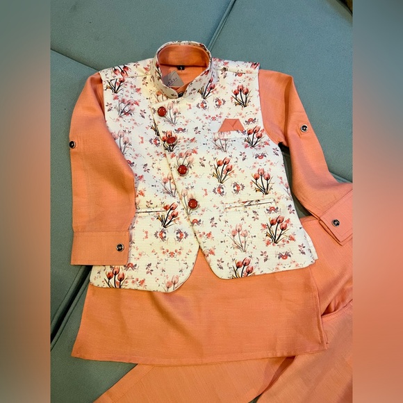 NWTs!!! Boys Matching Set with Jacket with Floral Weave Work (size: 3) - Picture 2 of 7